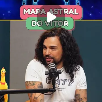 Vitor di Castro no podcast Like ou Flop, com a chamada Mapa Astral do Vitor
